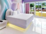 Двухместный номер Plush Jacuzzi с видом на бассейн