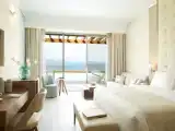 Двухместный номер клубный Club с видом на море