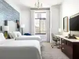 Четырёхместный номер Grand Deluxe Union Square view, Landmark