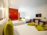 Трёхместный номер Deluxe