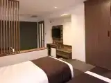 Номер Japanese and Western