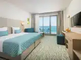 Двухместный номер Стандарт с балконом и с видом на море