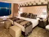 Двухместный люкс Dining Area Club Lounge Access c 1 комнатой с видом на залив