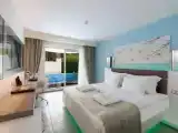Двухместный номер Swim-Up