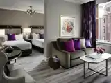 Четырёхместный номер Fairmont Gold Deluxe с видом на город