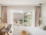 Двухместный номер Superior with side sea view