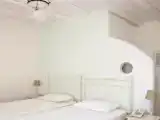 Двухместный номер Стандарт с частичным видом на море
