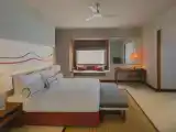 Двухместный люкс с бассейном Beach