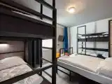 Кровать в общем номере (женский номер)