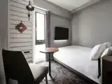 Номер Adjoining