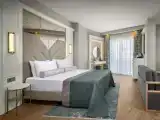 Двухместный номер Deluxe Terrace с джакузи