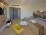 Номер Семейный с видом на внутреннюю территорию