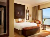 Двухместный номер Fairmont Serenity с балконом