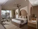 Двухместный полулюкс с видом на море