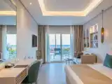 Двухместный полулюкс Swim Up