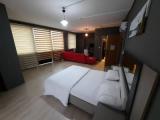 Flat 1+0 Studio