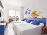 Трёхместный номер Стандарт