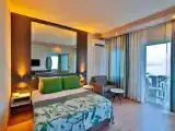 Двухместный номер Стандарт with side sea view
