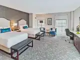Номер Premium Executive Tower с видом на город