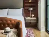 Двухместный номер Deluxe с балконом и с видом на гавань