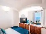 Двухместный полулюкс с балконом