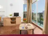 Двухместные апартаменты Стандарт с балконом