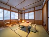 Номер Japanese-Style Arashiyama Superior with Work Desk