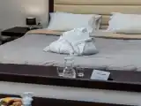Двухместный номер Стандарт с частичным видом на море
