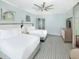 Четырёхместный номер Classic Low Floor с частичным видом