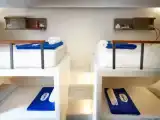 Кровать в общем номере (женский номер)