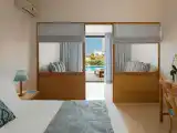 Двухместный семейный номер с собственным бассейном