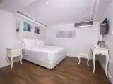 Двухместный номер Private Veranda с видом на бассейн