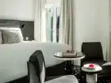 Двухместный люкс с видом на Эйфелеву башню