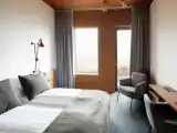 Двухместный номер с видом на озеро
