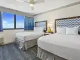 Номер Traditional First Floor Walk Out рядом с пляжем