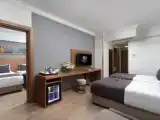 Четырёхместный номер Стандарт Adjoining
