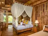 Двухместный Pool Suite Plus с видом на воду