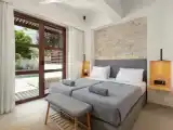 Двухместный номер с общим бассейном