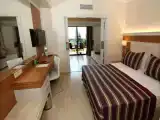 Номер семейный с видом на море