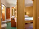 Апартаменты семейные с кухней