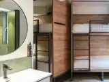 Кровать в общем номере