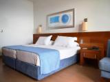 Одноместный номер Classic с балконом и с видом на море