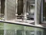 Двухместный номер с балконом и с видом на пруд