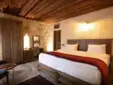 Номер Cave