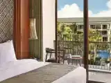 Двухместный номер Deluxe с видом на бассейн