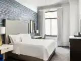 Двухместный номер Grand Deluxe Union Square view, Landmark