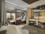 Вилла с бассейном c 1 комнатой