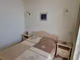 Четырёхместные апартаменты Мансарда с балконом и с видом на море