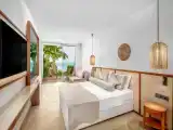 Двухместный номер Deluxe Beach