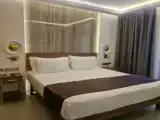 Двухместный номер Signature Superior с видом на сад